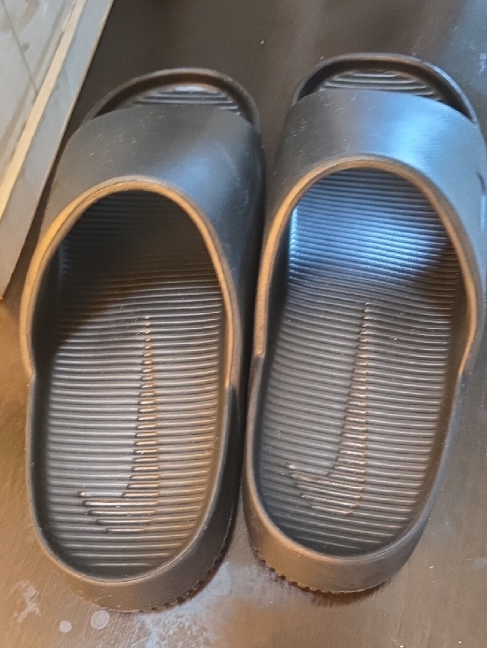 Nike Men's Calm Slides- Black - Picture 3 of 4